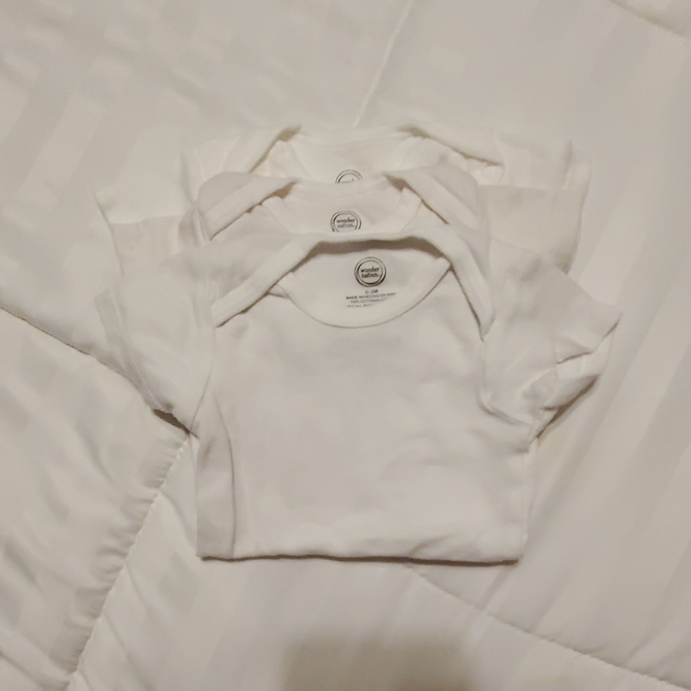 3 Short Sleeve Wonder Nation Onesies